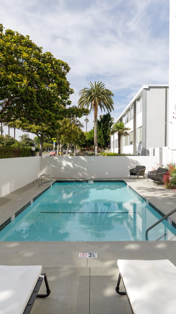 Apartments in Santa Monica, CA San Vicente Tower Home